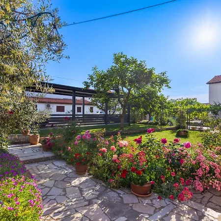 Valentino Apartment Porec Exterior photo